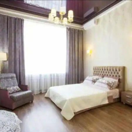 Studio On Rymarskaya Harkov Kültér fotó